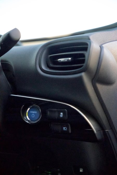 2018 Toyota Prius - photo 12