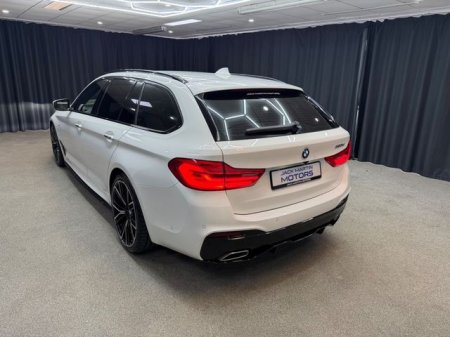 2017 BMW 5-Series - photo 18