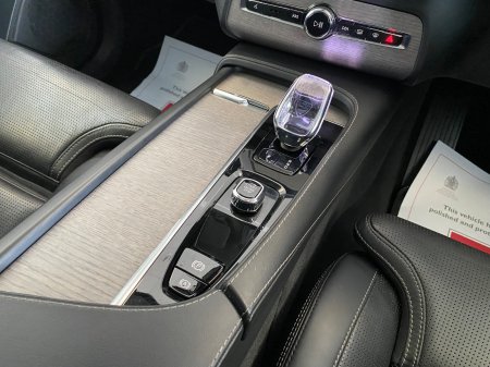 2023 Volvo XC90 - photo 17
