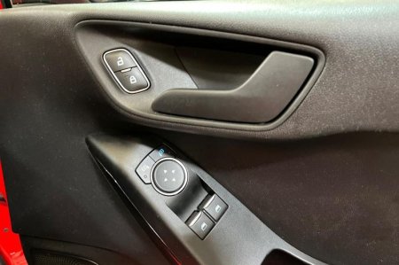 2020 Ford Fiesta - photo 24