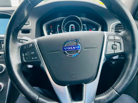 2015 Volvo S60 - photo 13