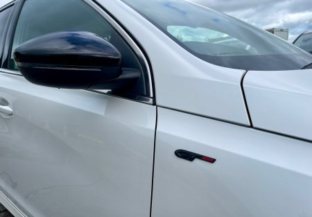 2018 Peugeot 308 - photo 13