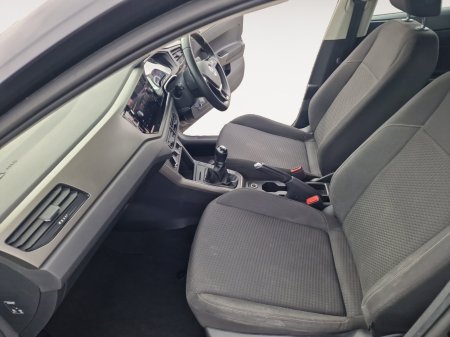 2018 Volkswagen Polo - photo 10