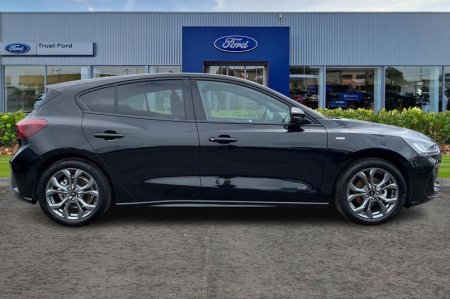 2026 Ford Focus - photo 3