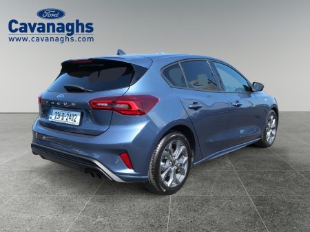 2023 Ford Focus - photo 4