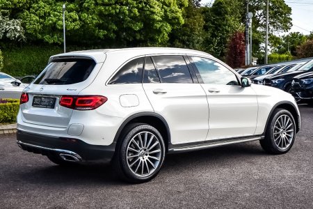 2022 Mercedes-Benz GLC - photo 2