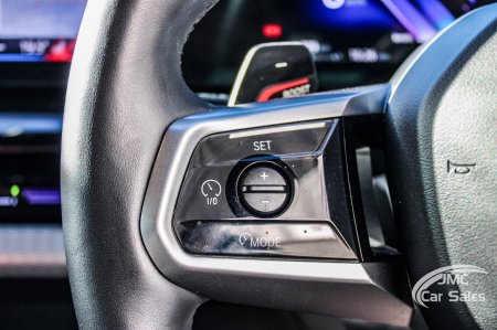 2025 BMW 5-Series - photo 20