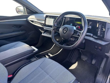 2024 Renault Megane E-Tech - photo 6