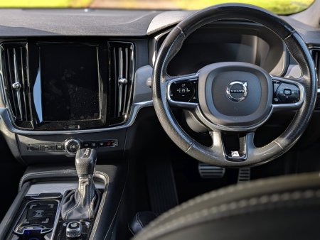 2019 Volvo S90 - photo 6