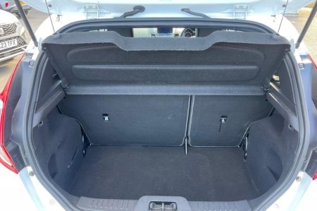 2016 Ford Fiesta - photo 21