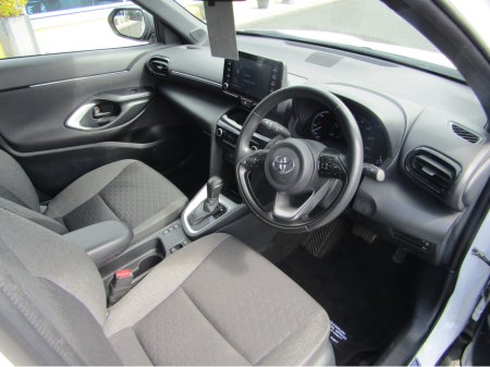 2023 Toyota Yaris Cross - photo 10