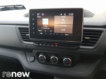 2026 Renault Trafic - photo 16