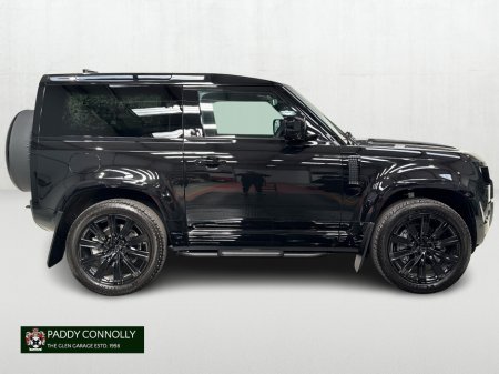 2026 Land Rover Defender - photo 2