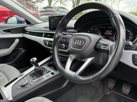 2017 Audi A4 - photo 8