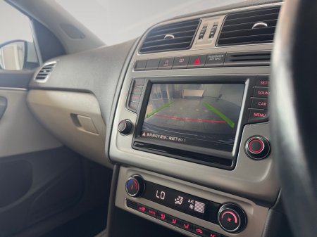 2016 Volkswagen Polo - photo 14
