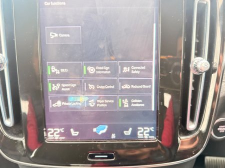 2023 Volvo XC40 - photo 29