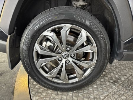 2024 Toyota RAV4 - photo 12