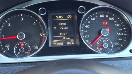 2011 Volkswagen Passat - photo 15