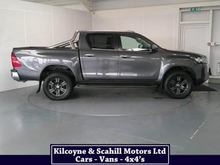 2021 Toyota Hilux - photo 9