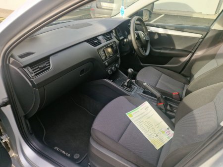 2016 Skoda Octavia - photo 7