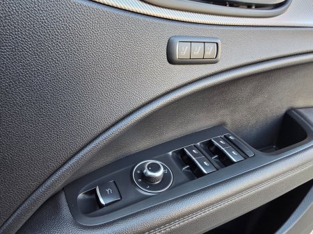 2022 Alfa Romeo Stelvio - photo 24