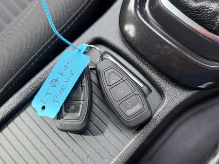2017 Ford Focus - photo 10