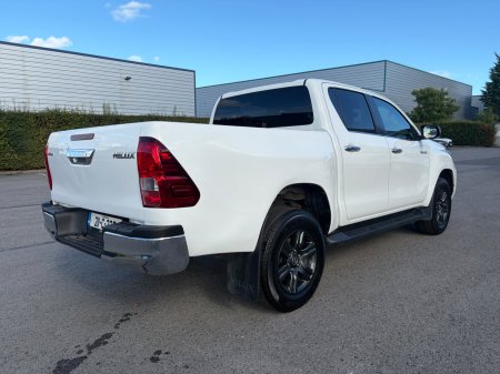 2021 Toyota Hilux - photo 5