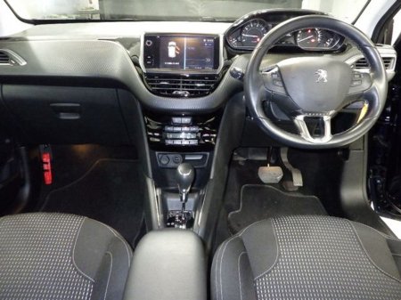 2020 Peugeot 208 - photo 5