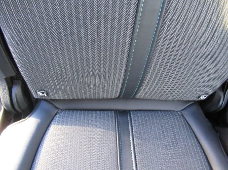 2022 Peugeot 5008 - photo 11