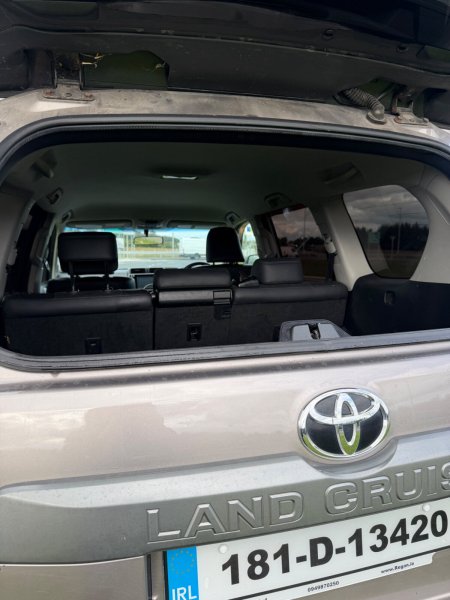 2018 Toyota Land Cruiser - photo 15