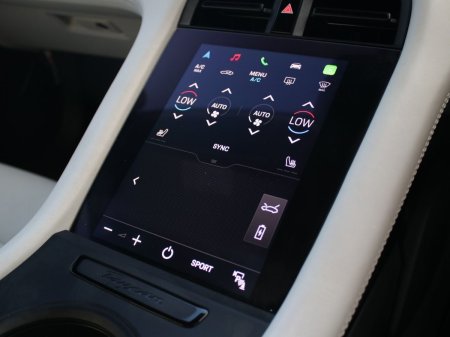 2023 Porsche Taycan - photo 24