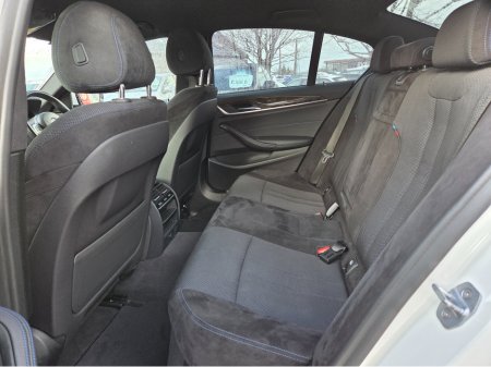 2019 BMW 5-Series - photo 15