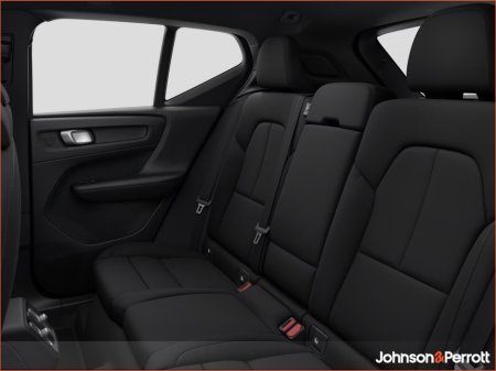 2027 Volvo EX40 - photo 8