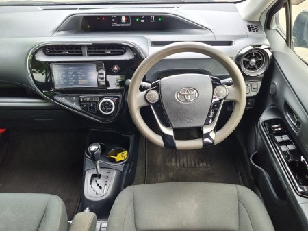 2019 Toyota Aqua - photo 17