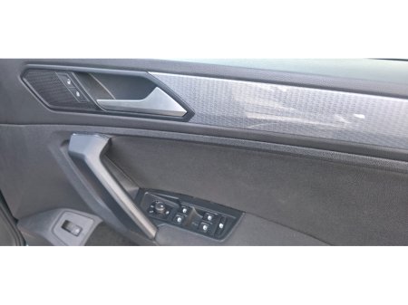 2022 Volkswagen Tiguan - photo 15