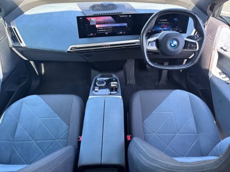 2022 BMW iX - photo 3