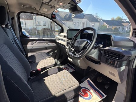 2025 Ford Transit Custom - photo 14