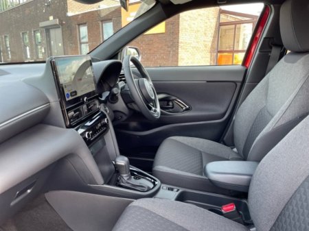 2026 Toyota Yaris Cross - photo 6