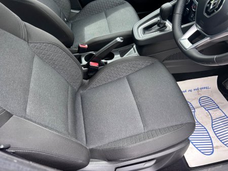 2023 Renault Clio - photo 21