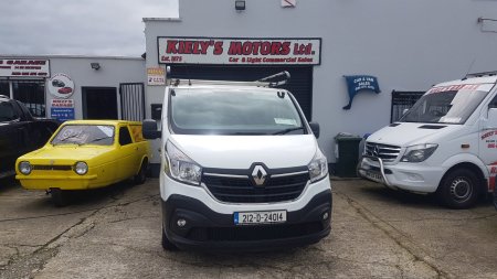 2021 Renault Trafic - photo 2