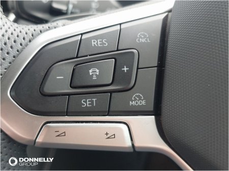 2025 Volkswagen Tiguan - photo 18