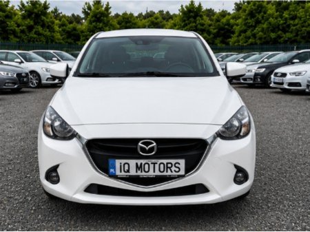 2015 Mazda Demio - photo 2