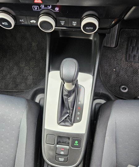 2020 Honda Fit - photo 20