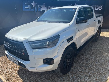 2024 Toyota Hilux