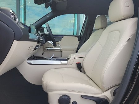 2027 Mercedes-Benz GLB - photo 6