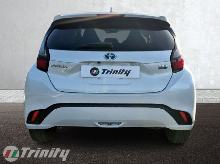 2021 Toyota Aqua - photo 19