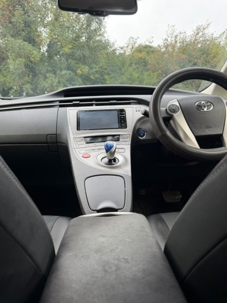 2015 Toyota Prius - photo 15