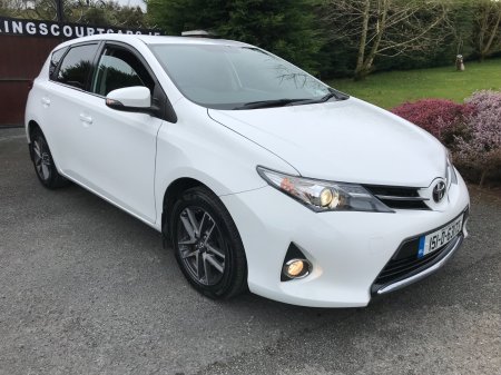 2015 Toyota Auris - photo 5