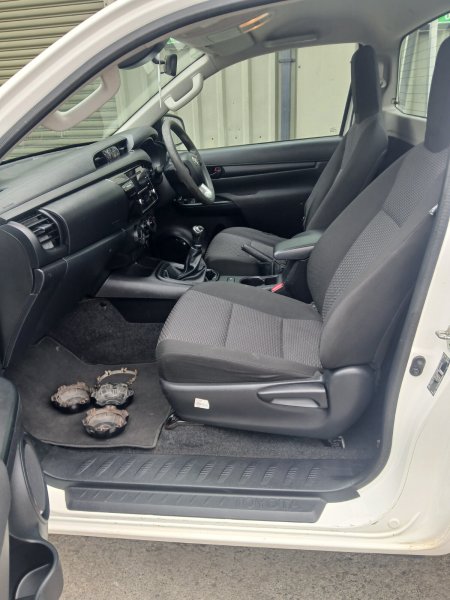 2021 Toyota Hilux - photo 17
