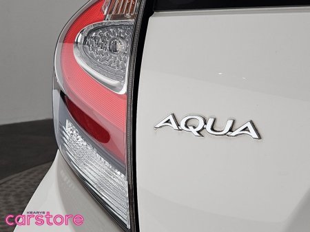 2021 Toyota Aqua - photo 16